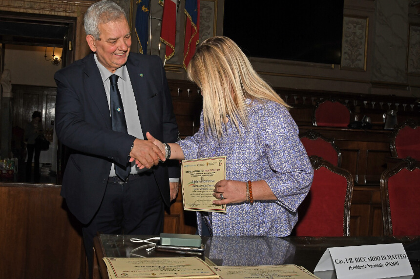 Apamri incontra il prefetto di Bari