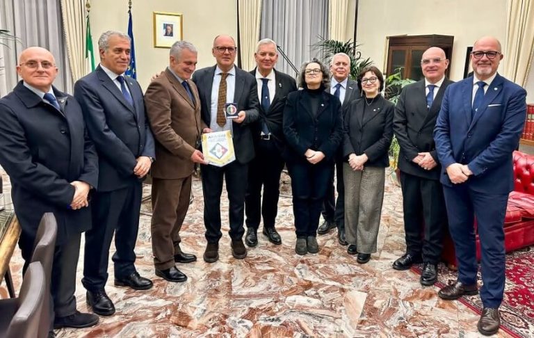 Apamri incontra il prefetto di Lecce